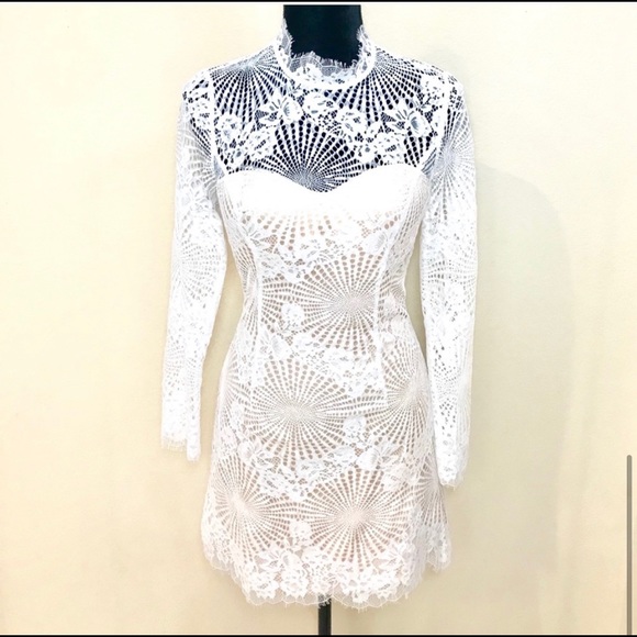 BEBE Long Sleeve Lace Dress! - Picture 6 of 8